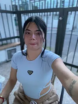 PamelaJonsom_ webcam