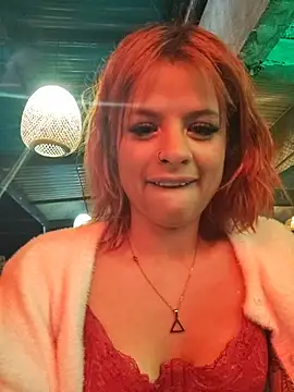 cataleya_16 - Cataleya_16's free webcam - UK Sex Cams
