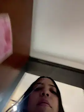 adapink_ (F young) - SHOW ASS + SPANKS