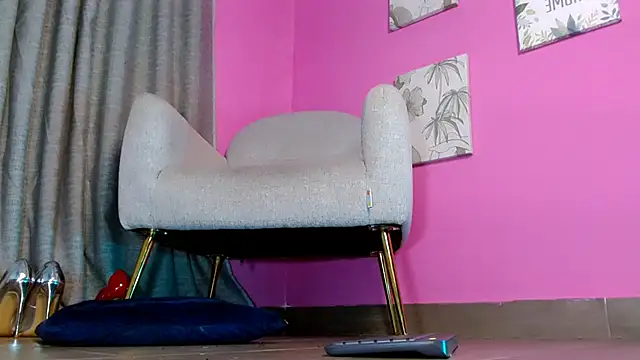 emily_ox0 webcam