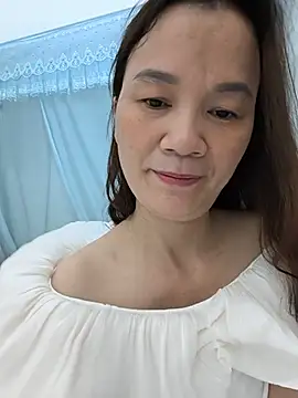 Lye_lovely