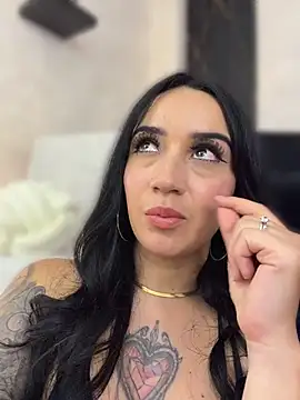 EmmyEvans1 webcam