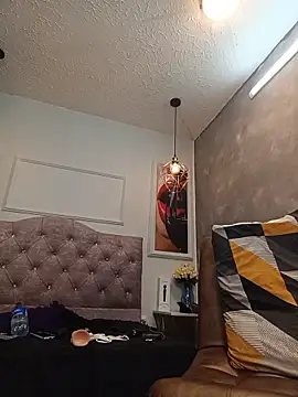 zoe_fit webcam