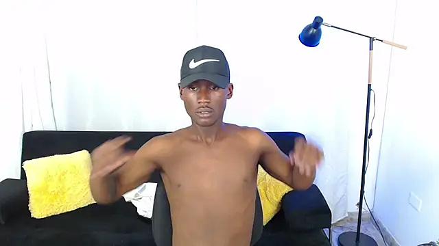 alexaandro18 webcam