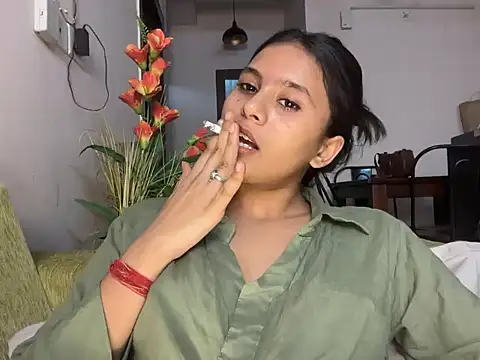Naira_fit
