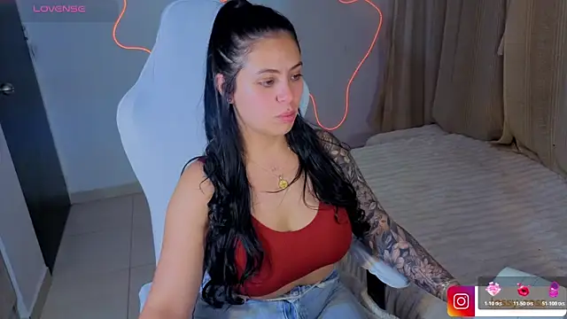Victoryyy_ webcam