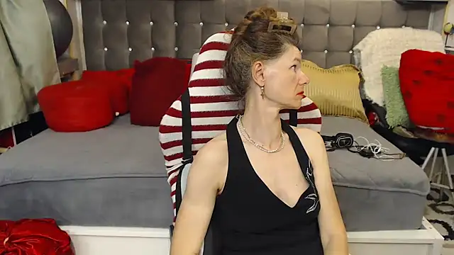 kellyterapy webcam
