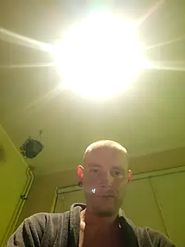 piercingpik webcam