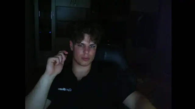 Kane_Wolf webcam