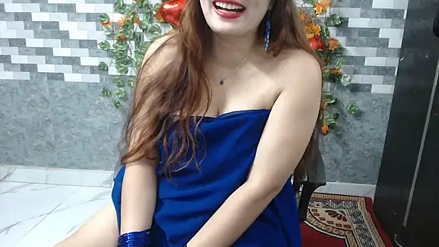 The_Queen_Arinaah webcam