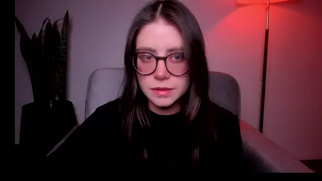 HazelKush webcam