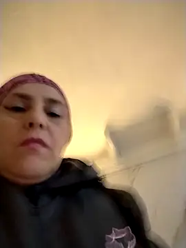Natasha_miilf webcam