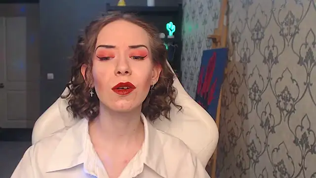 FascinatingEyess webcam