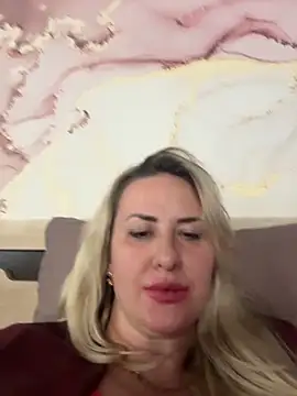 LanaShockk webcam