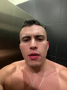 LucasJewely webcam