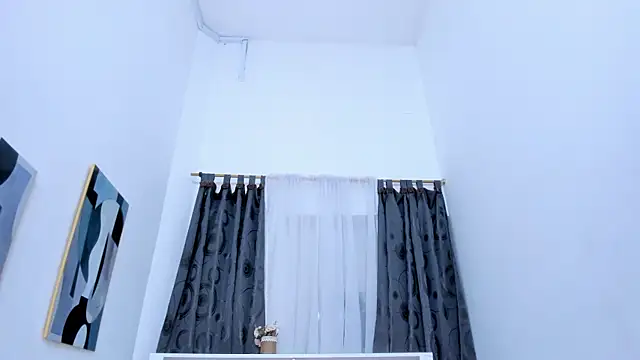 Mistt_Mia webcam