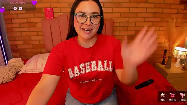amaia_monet webcam