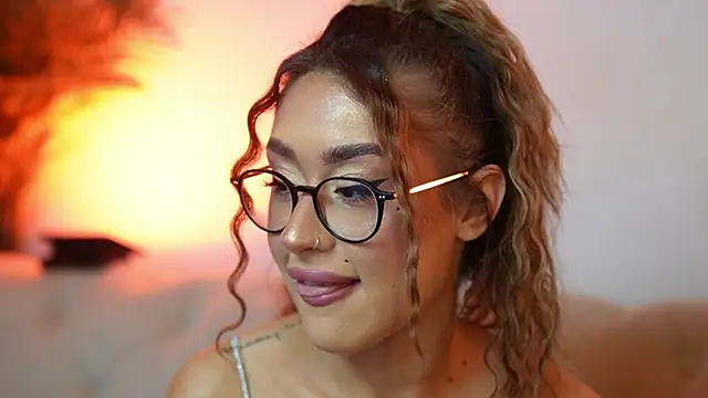 AileenKiss webcam