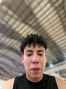 yoursexyjose webcam