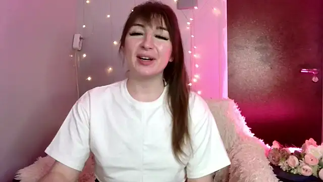 Birdie_Kiss webcam