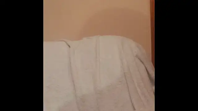 EscapedSibilant webcam