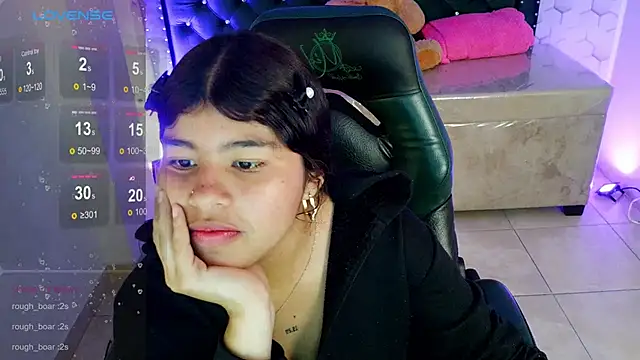Mia_kittie_m webcam