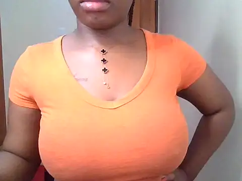 briana_cydy webcam