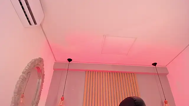 victoria_figueroa webcam