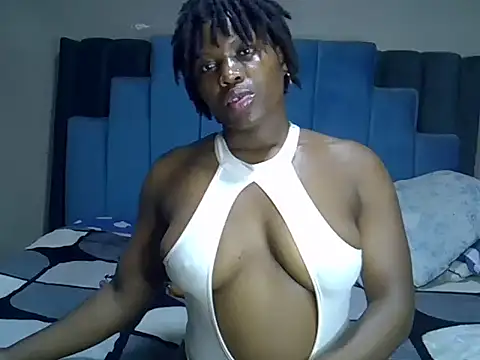 melanin_moon webcam
