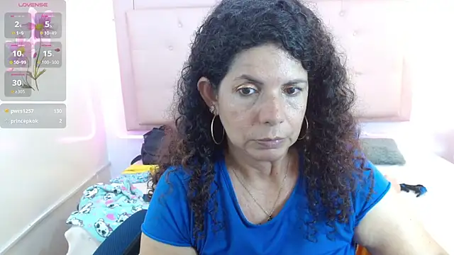 sila_bolum - Sila_bolum's free webcam - UK Sex Cams