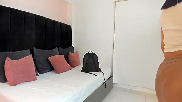 pamela_morena webcam
