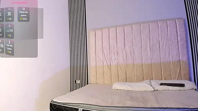 esmeralda_and_zafiro webcam