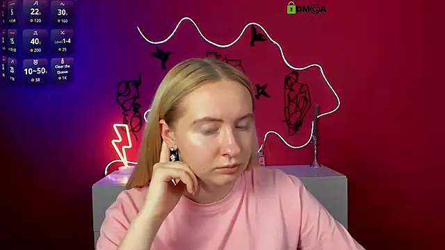 mila_glow1 webcam
