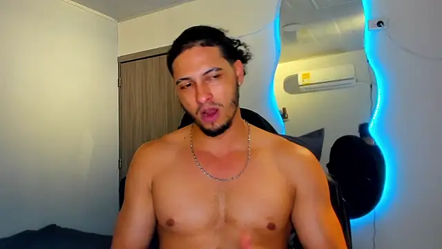 Kris_Khalifa69
