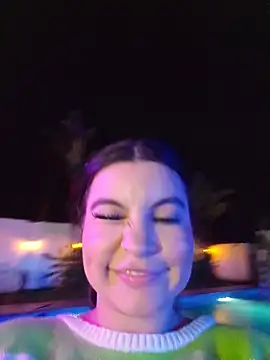 Pretty_Julieta webcam