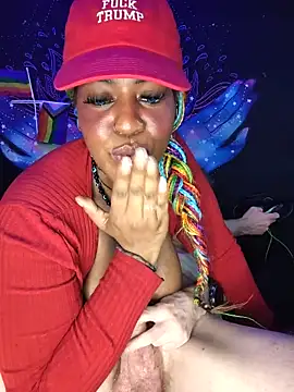 AmazonianMistress webcam