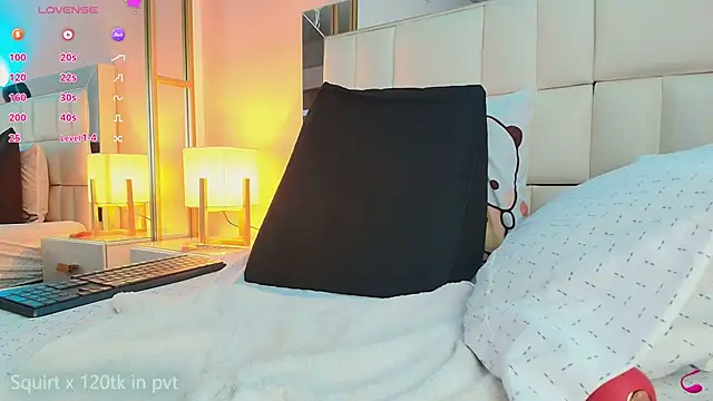 anahi_maite webcam