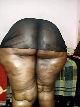 Sweetblackassxxx505 webcam
