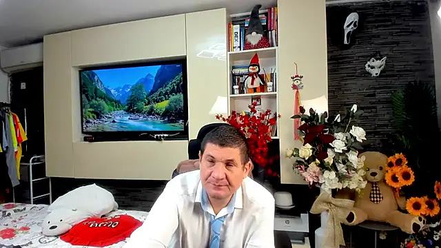 SpartacusDaddy48 webcam
