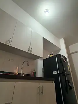Ellelie_77 webcam