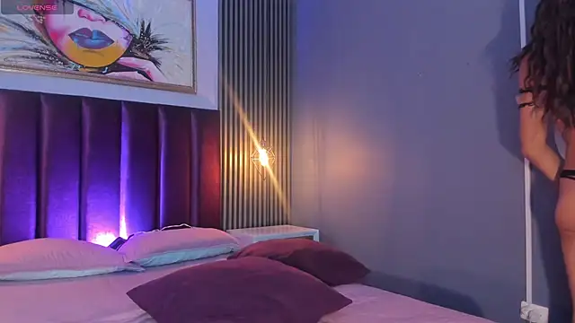 Bella_jhonns webcam