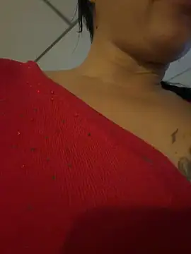 princess_Curves webcam