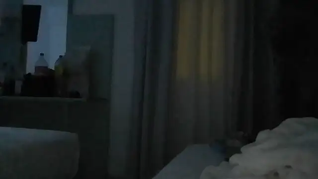 TommyandTomara webcam