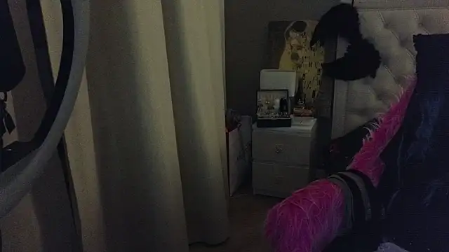 RoxalanaStar webcam