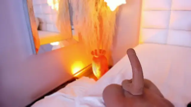 _BunnyNaugthy webcam