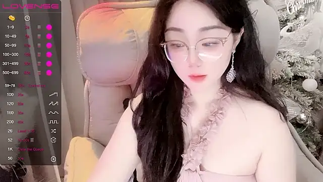 Monica-666888- webcam