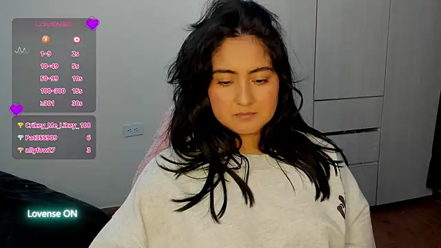 ViolettaKai webcam