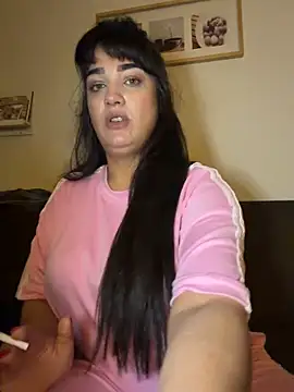 LeylaAslanhan webcam