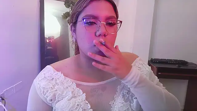 evania_lorns webcam