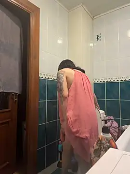 Naughtbaby_2025 webcam